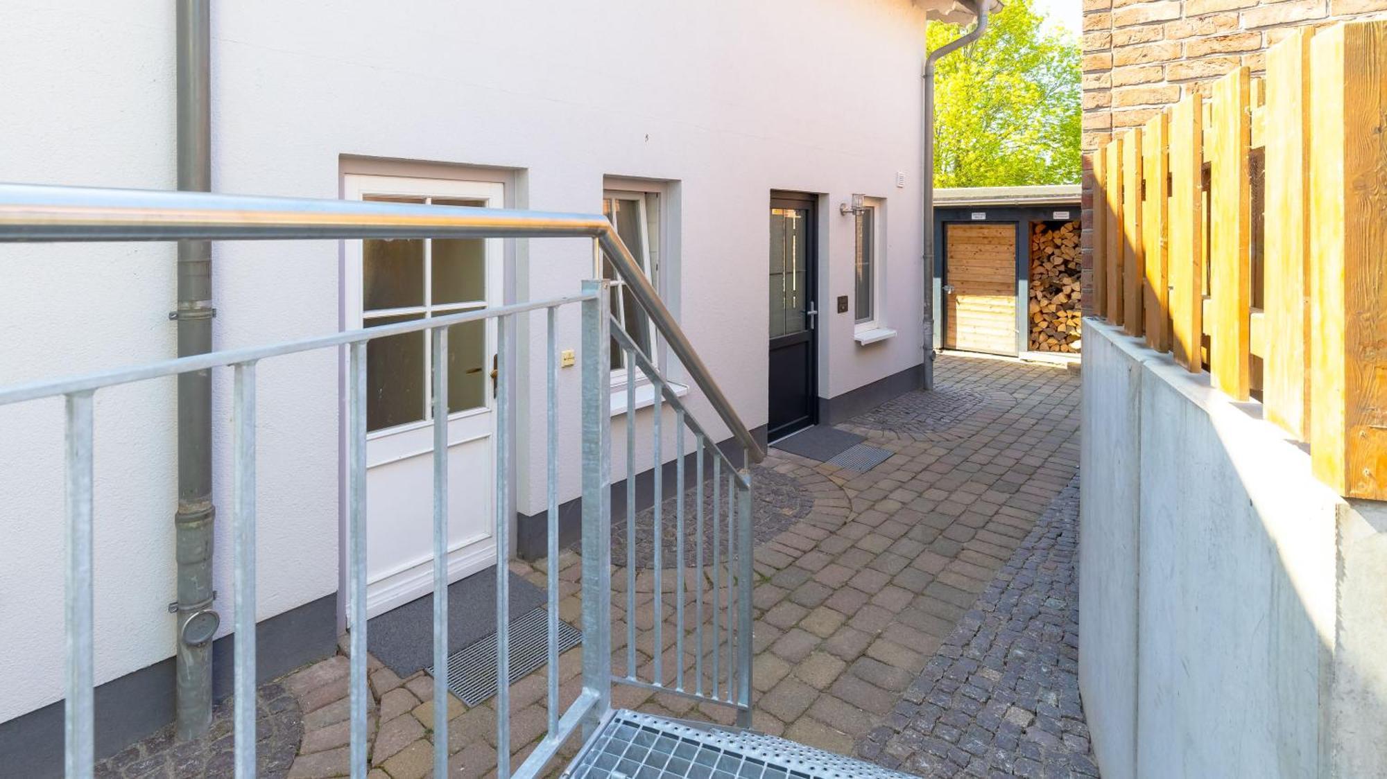 Haus Seeblick Mit 9 Wohnungen Alt Reddevitz Екстериор снимка