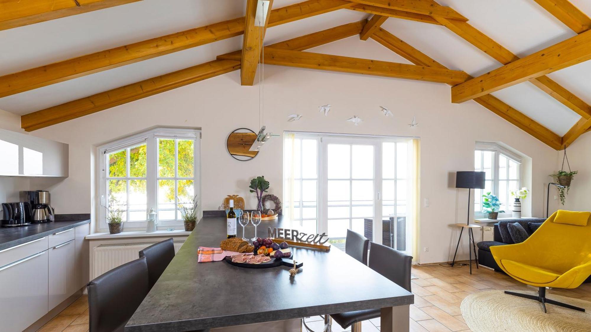 Haus Seeblick Mit 9 Wohnungen Alt Reddevitz Екстериор снимка