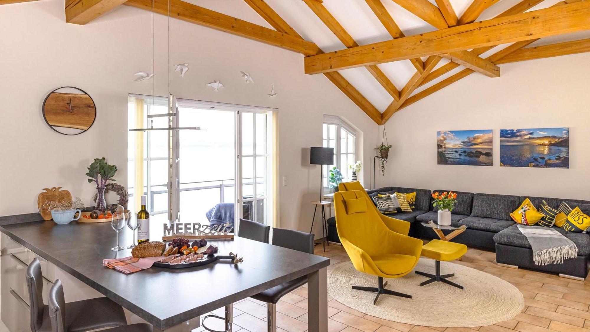 Haus Seeblick Mit 9 Wohnungen Alt Reddevitz Екстериор снимка
